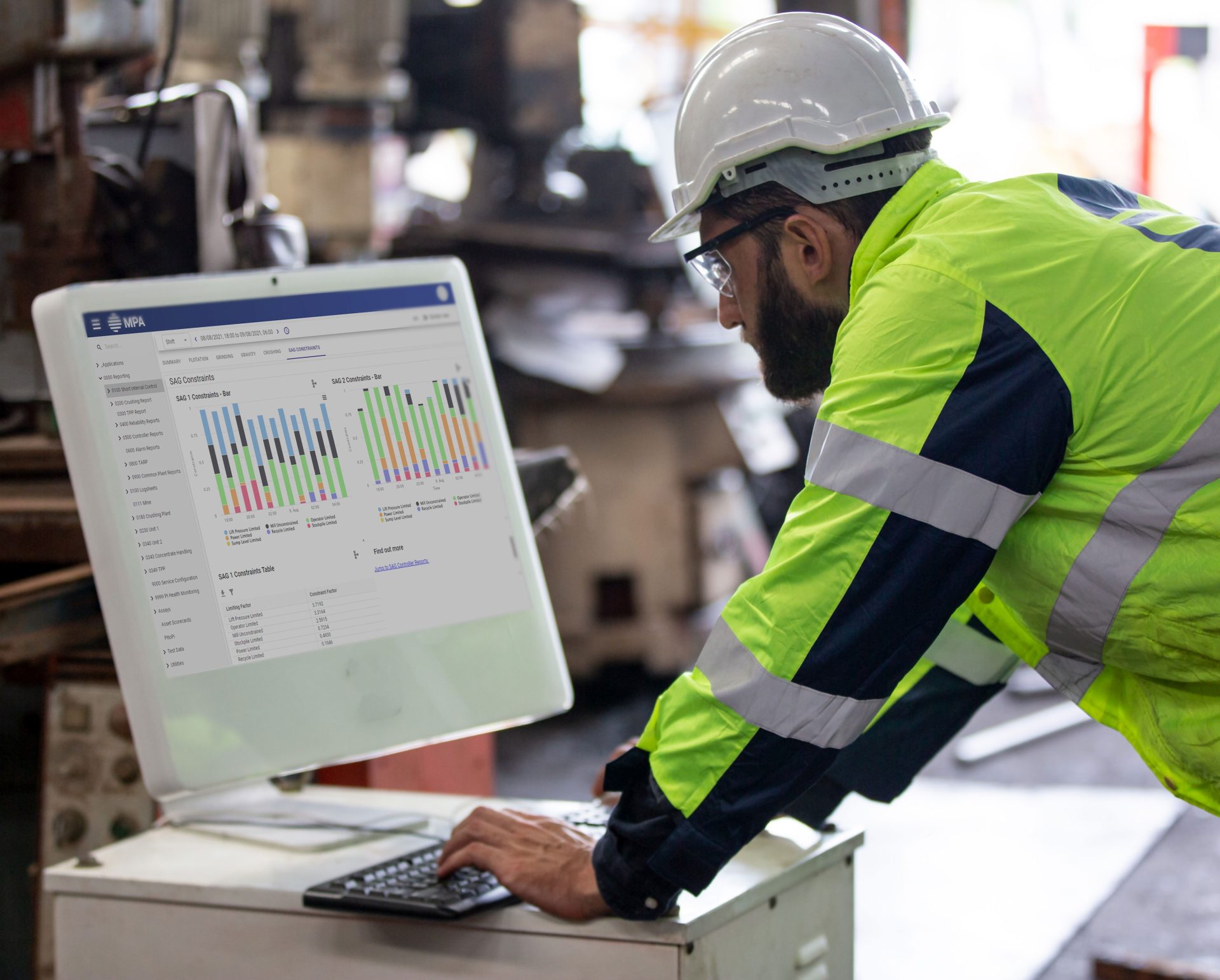 Man using MPA on a computer