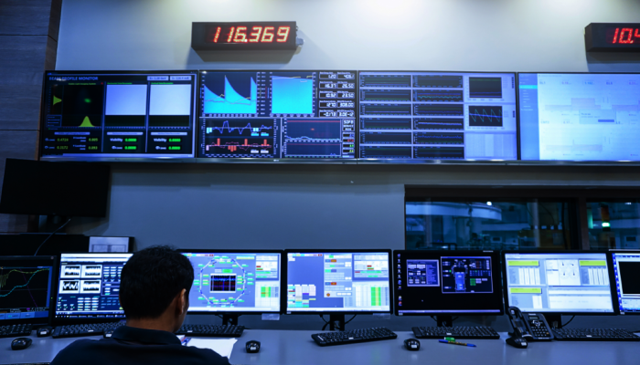 Main Automation Contracting delivers you a control room of the future